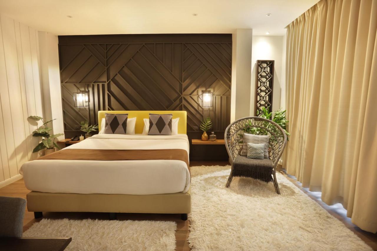 The Bourke Hotel Davao Zewnętrze zdjęcie