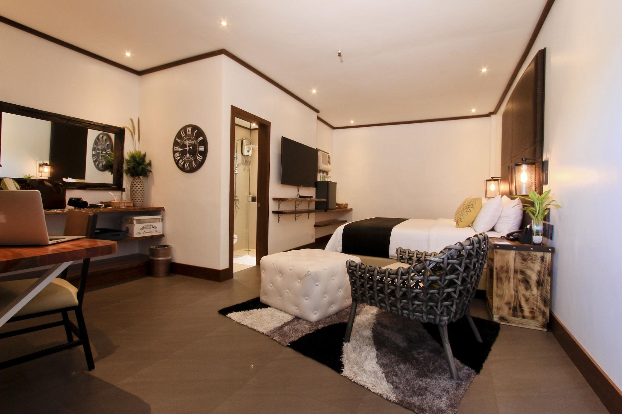 The Bourke Hotel Davao Zewnętrze zdjęcie
