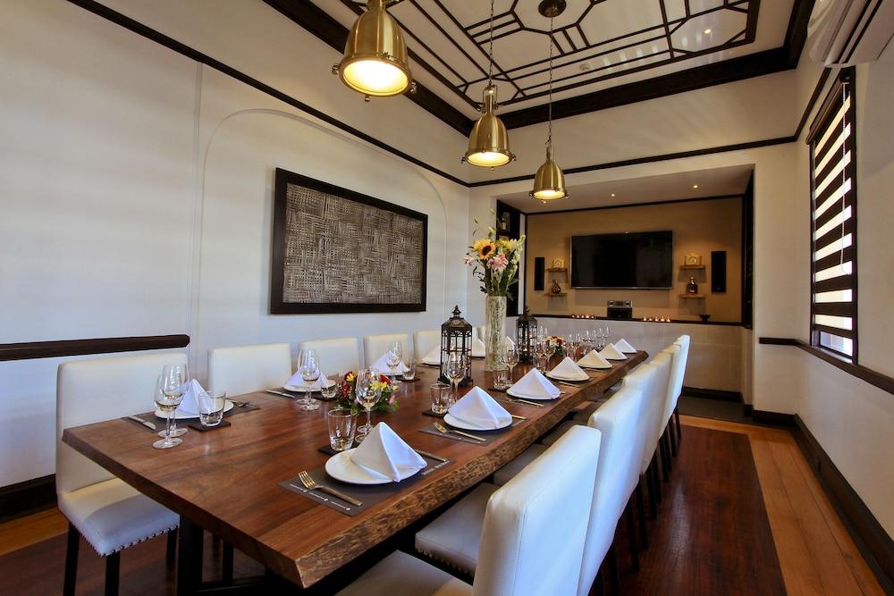 The Bourke Hotel Davao Zewnętrze zdjęcie
