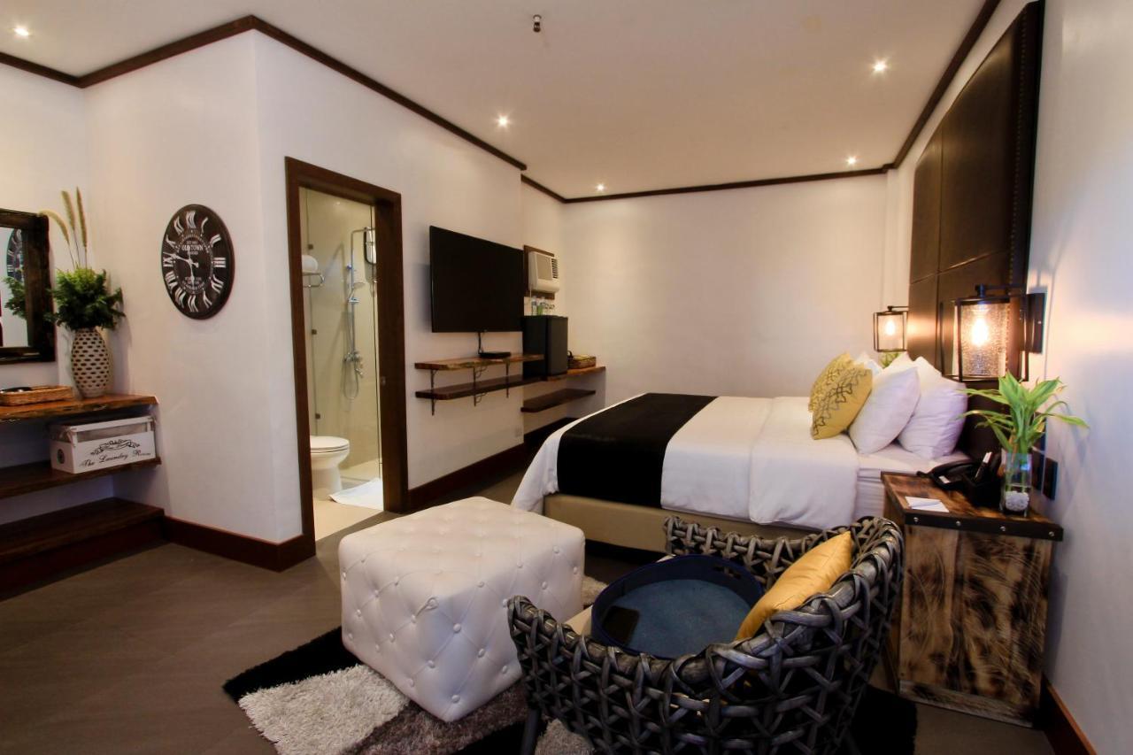 The Bourke Hotel Davao Zewnętrze zdjęcie